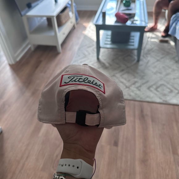 Pink titlest hat - Picture 2 of 2